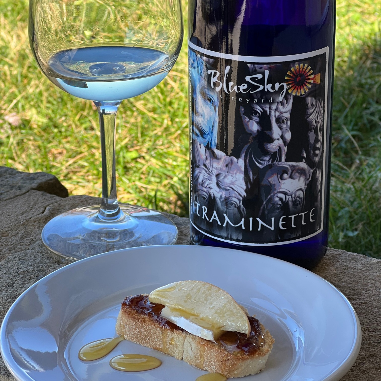 Traminette - Brie Apple Crostini Cream Sherry paired with Blondie